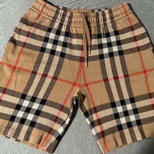 Burberry Wool OG print Wool Shorts Classic Pattern Sz Medium Preowned 9/10